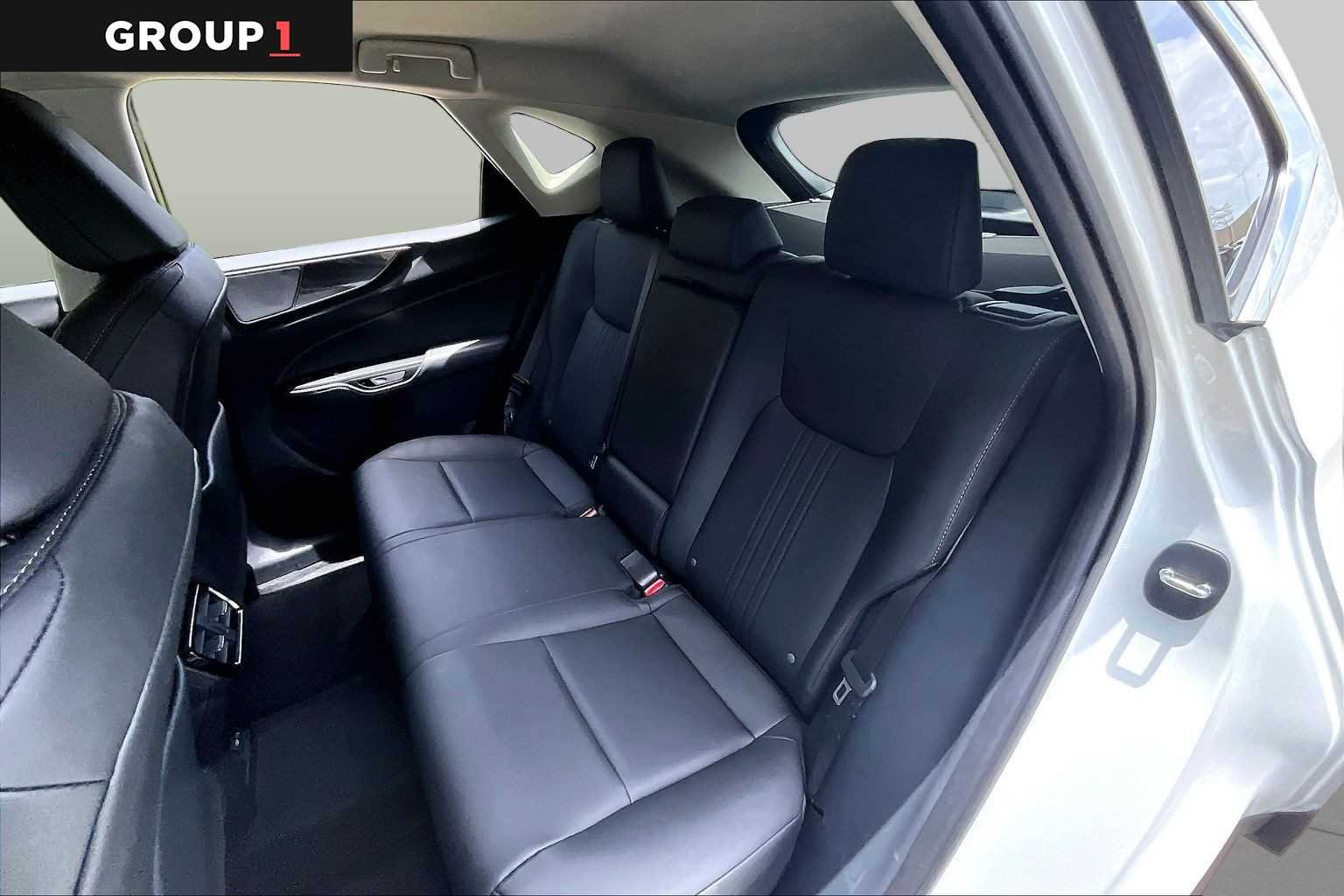 Used 2026 Ultra White Lexus  image 18