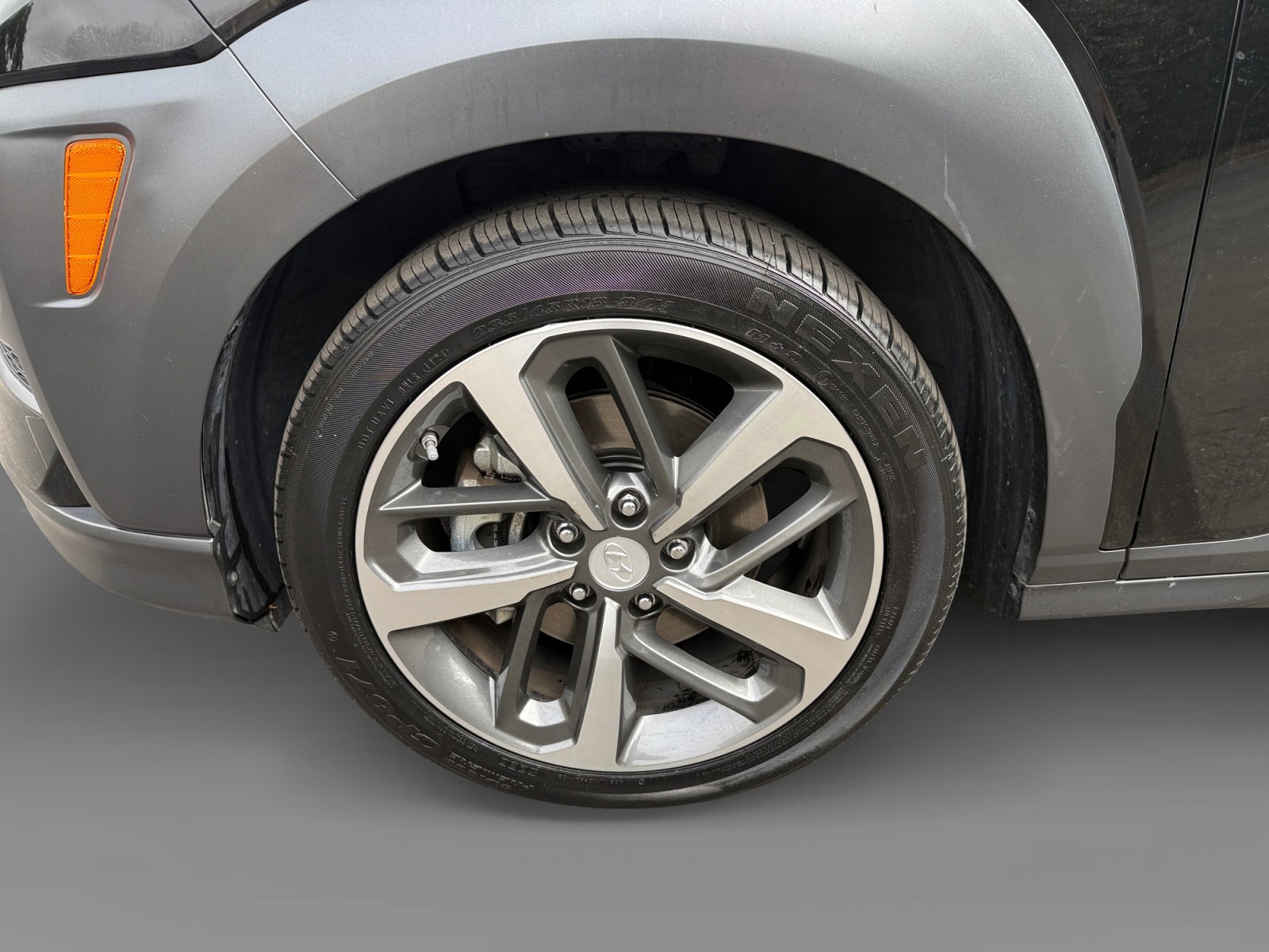 Used 2020 Ultra Black Hyundai Ultimate image 9