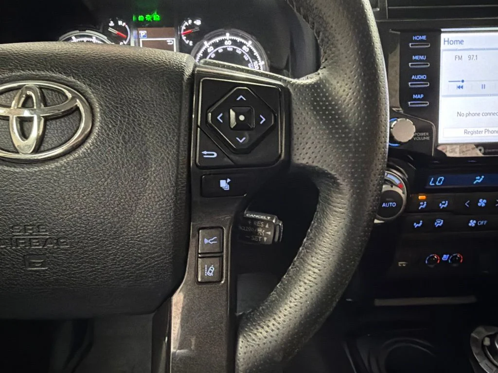 Used 2021 Blizzard Pearl Toyota Nightshade image 18