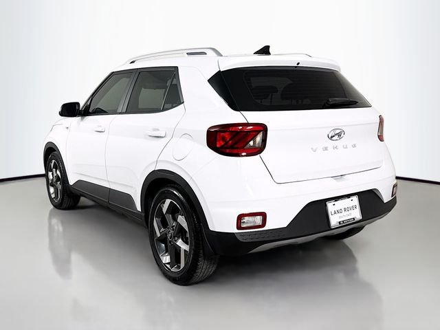 Used 2022 White Hyundai SEL image 7
