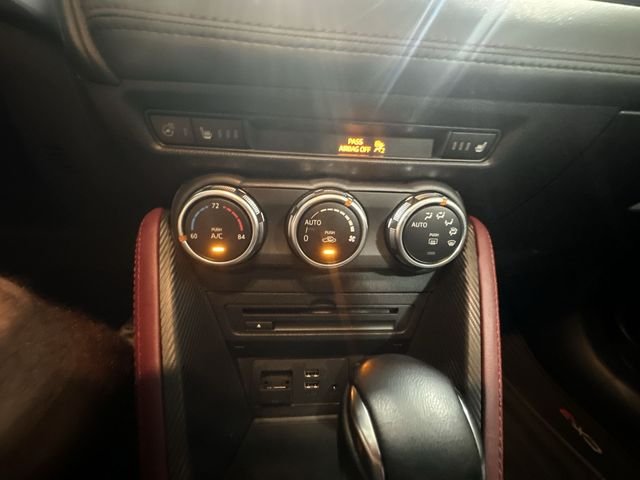 Certified Used 2018 Ceramic Metallic Mazda Grand Touring image 21
