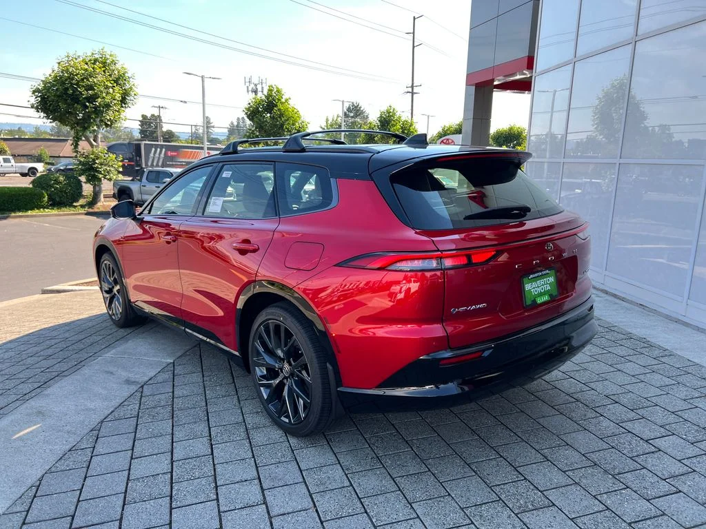 New 2026 Finish Line Red with Black roof Toyota Limited image 3