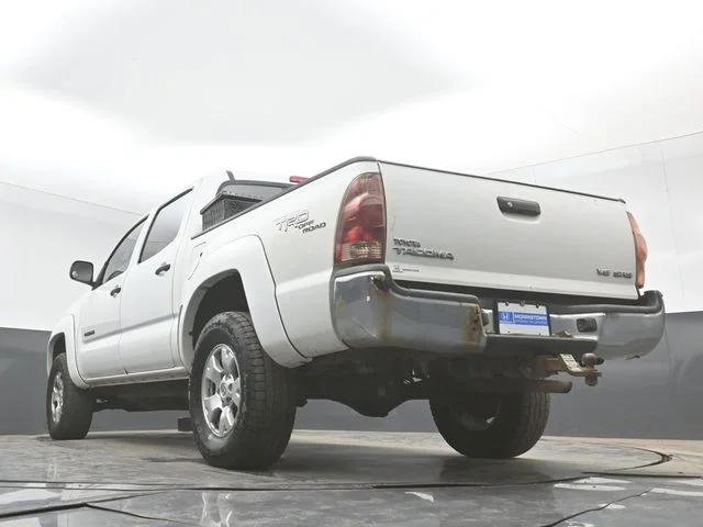 Used 2008 Super White Toyota Base image 40