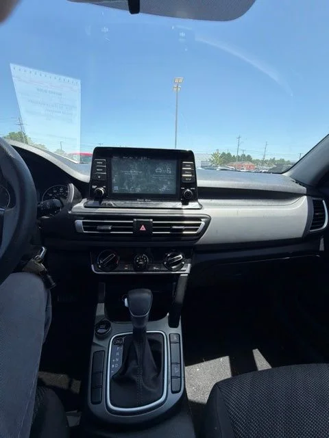 Used 2021 Black Kia LX image 14