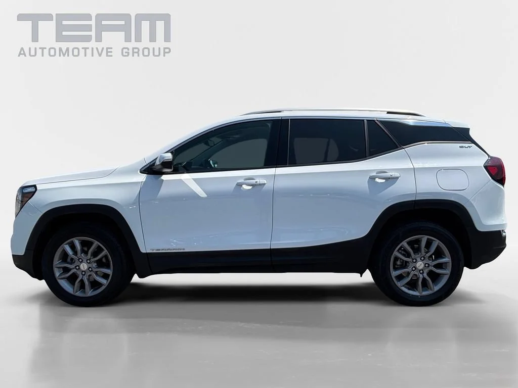 Used 2024 Summit White GMC SLT image 4