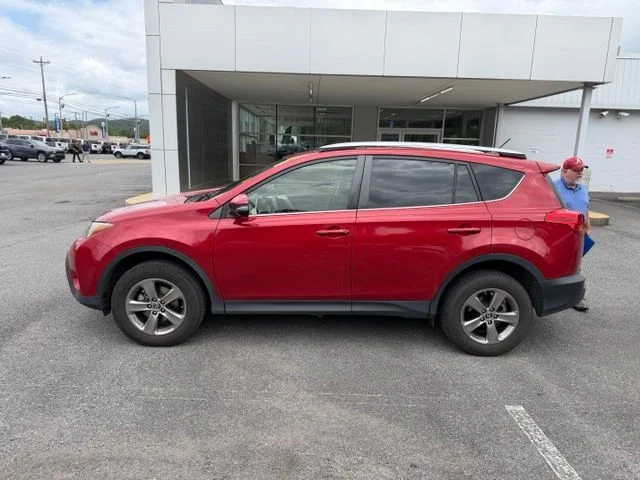 Used 2015 Toyota RAV4 XLE with VIN JTMWFREV6FD078138 for sale in Fort Payne, AL