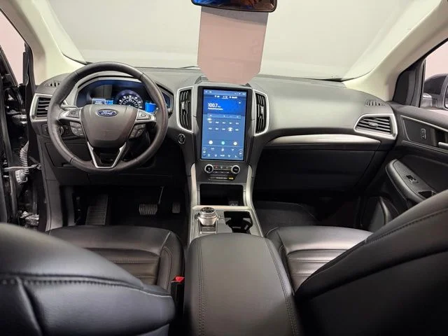 Used 2023 Black Ford SEL image 41