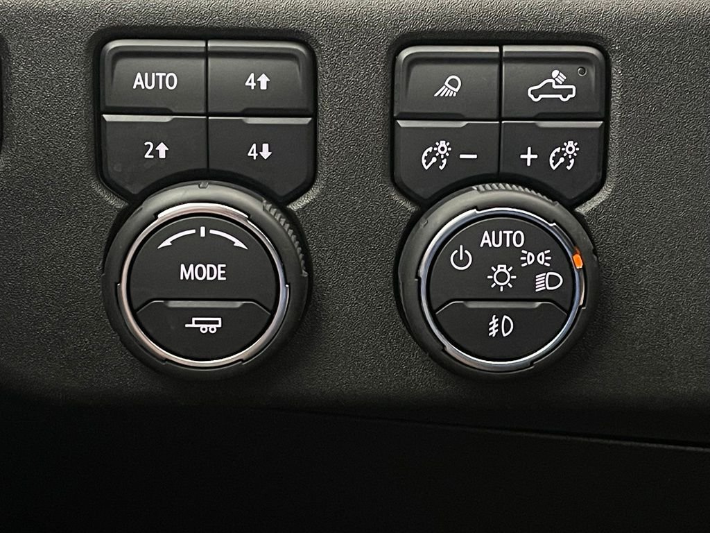 Used 2024 Summit White Chevrolet LTZ image 24