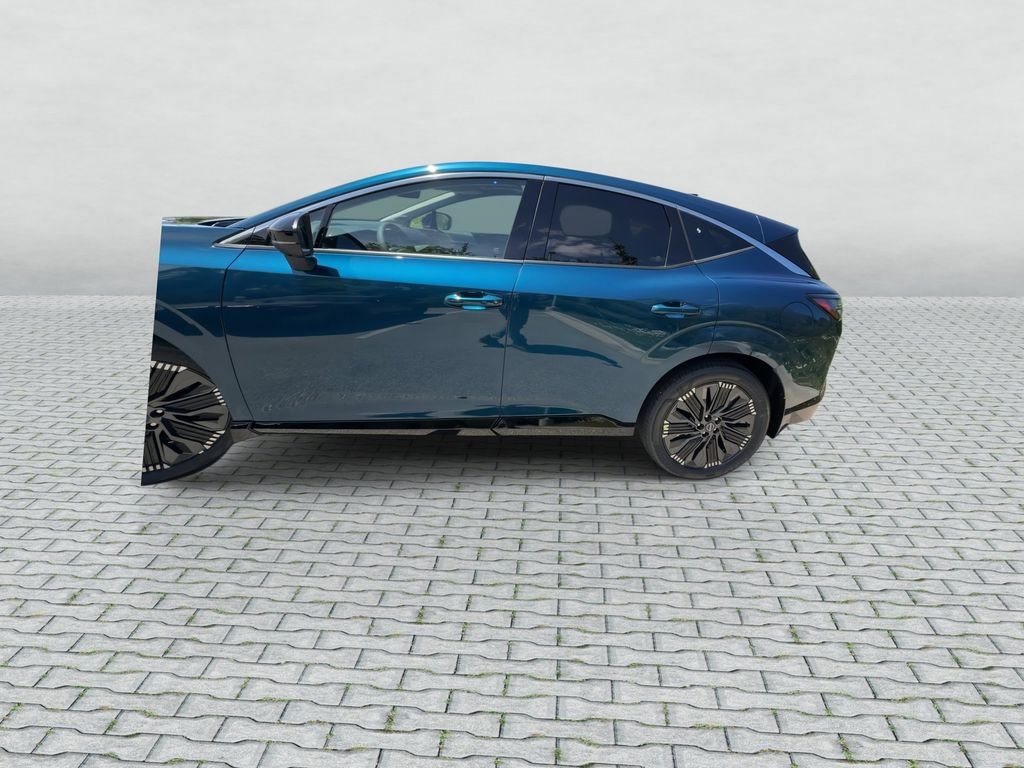 New 2026 Blue Nissan Platinum image 4