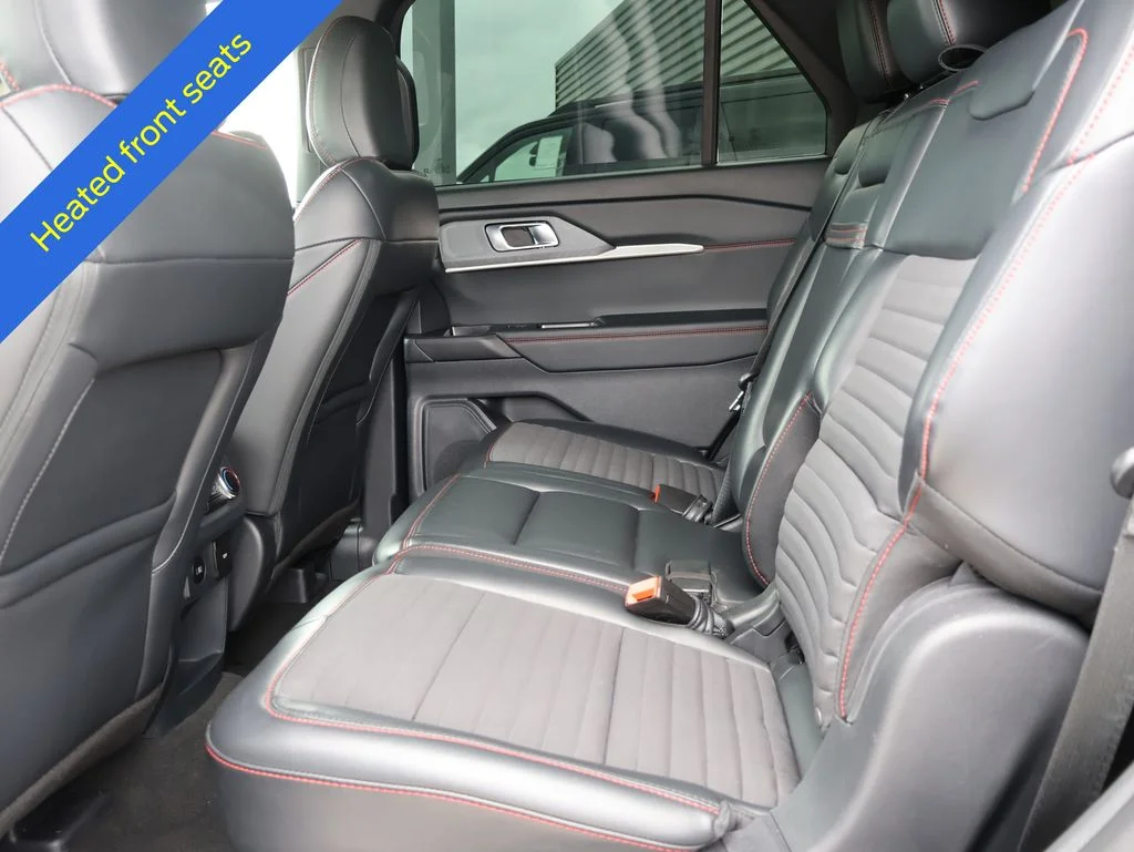 Certified Used 2025 Gray Metallic Ford ST-Line image 20