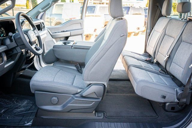 2026 Ford F-350 Super Duty XL - Photo 14