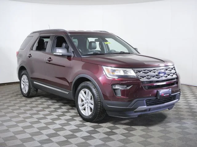 Certified Used 2018 Red Ford XLT image 1