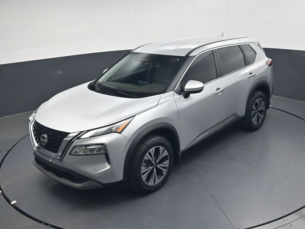 Used 2023 Brilliant Silver Metallic Nissan SV image 37