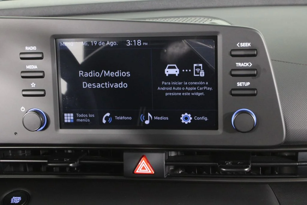 Used 2026 Black Hyundai SEL Sport image 8