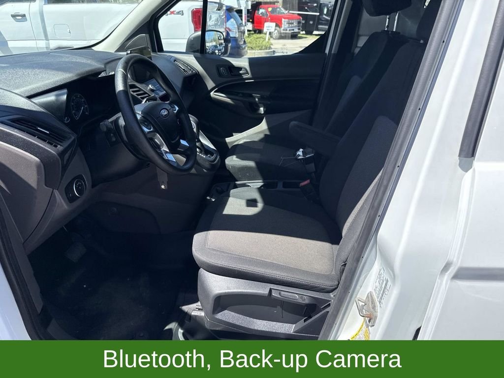Used 2023 White Ford XL image 19