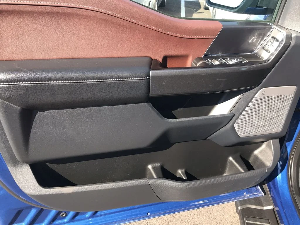 Used 2023 Blue Ford Lariat image 13