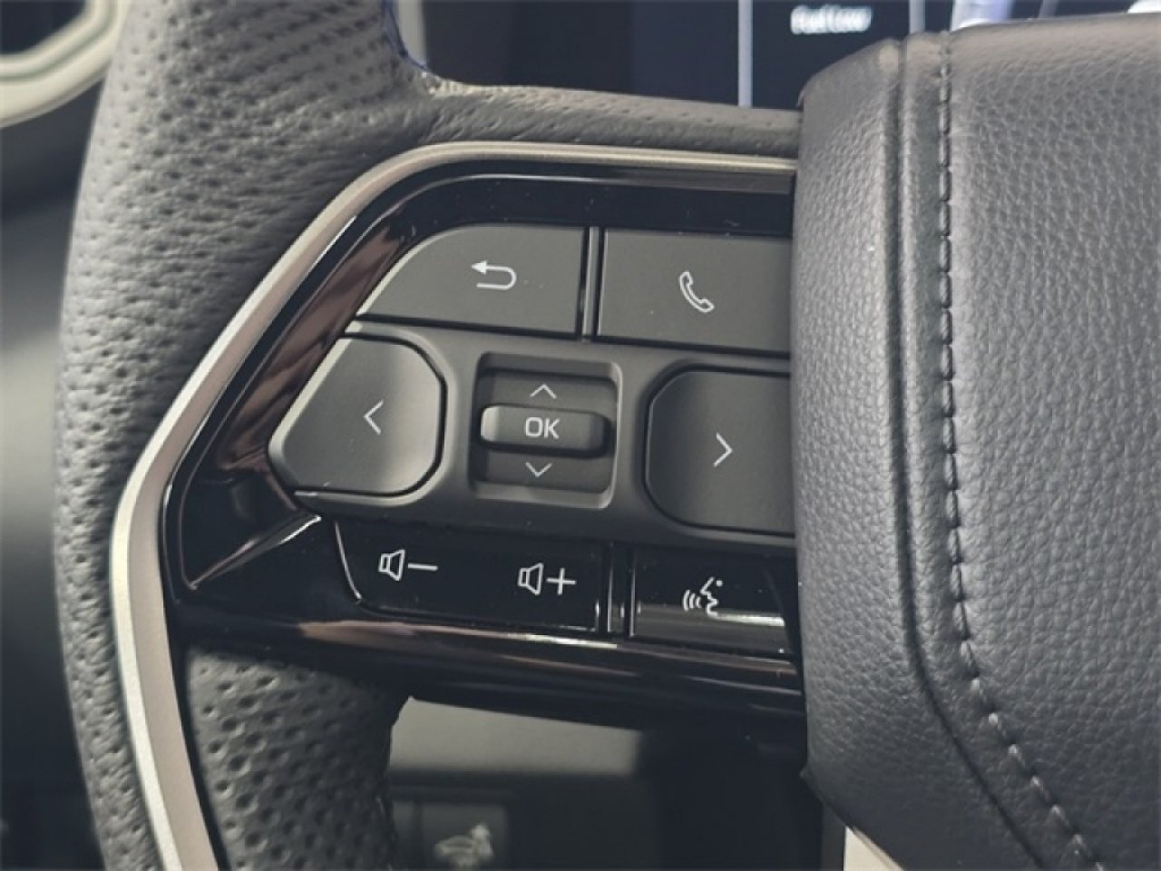 2026 Toyota Tundra Platinum - Photo 39