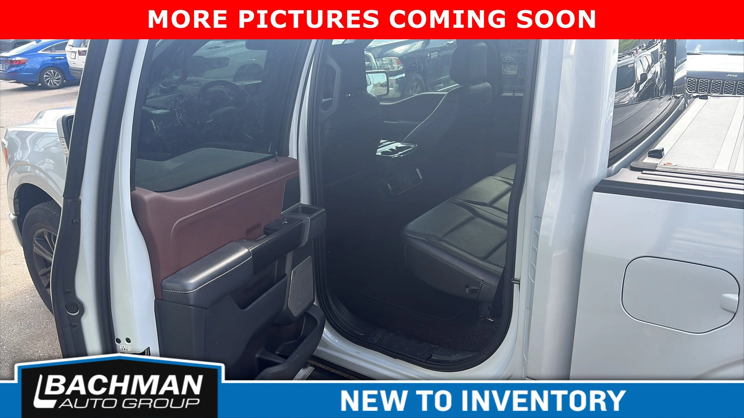 Used 2021 Star White Metallic Tri-Coat Ford LARIAT image 8