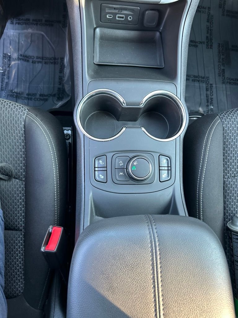 Used 2024 Blue GMC SLE image 15
