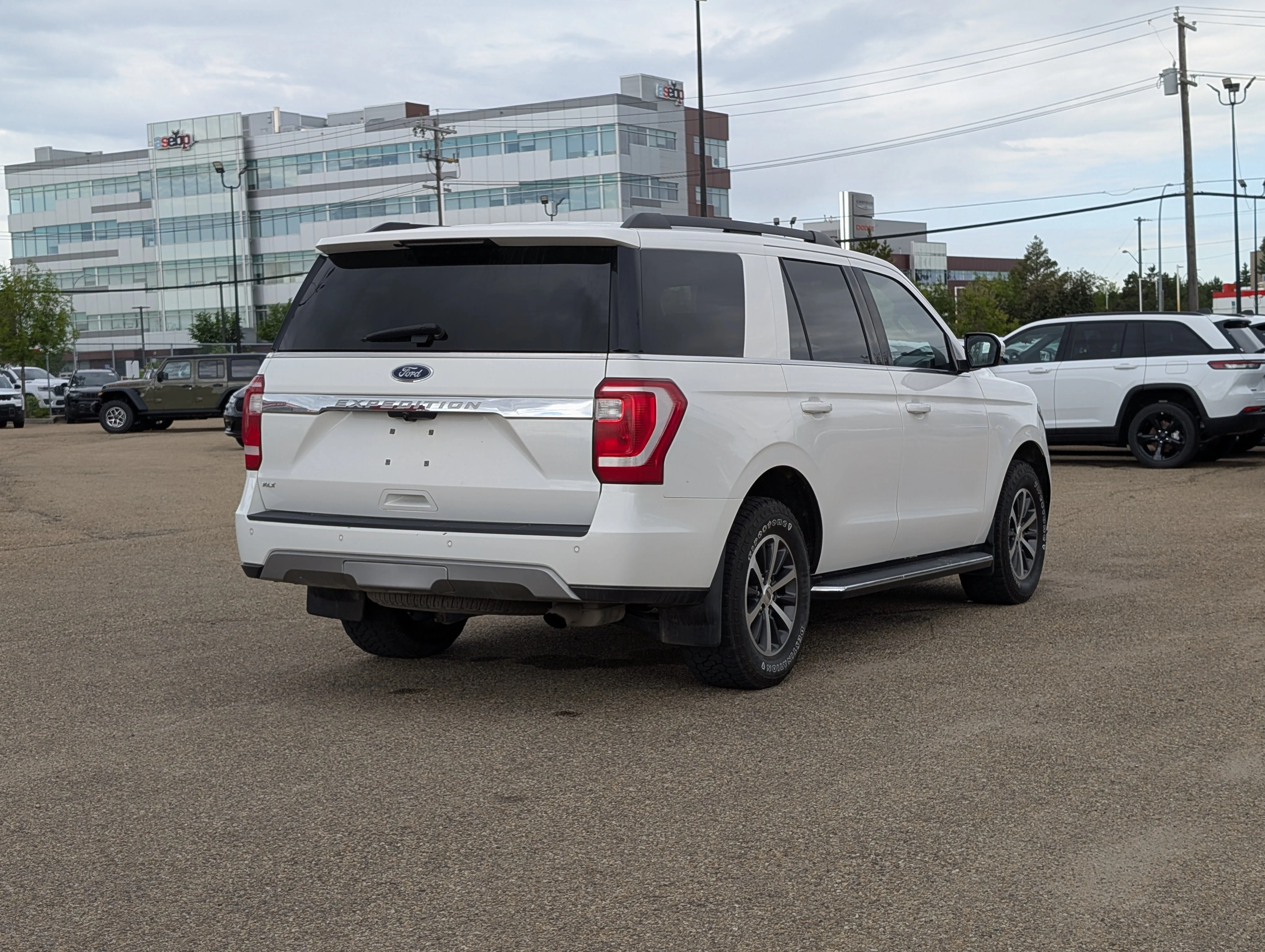 Used 2021 Agate Black Ford XLT image 7