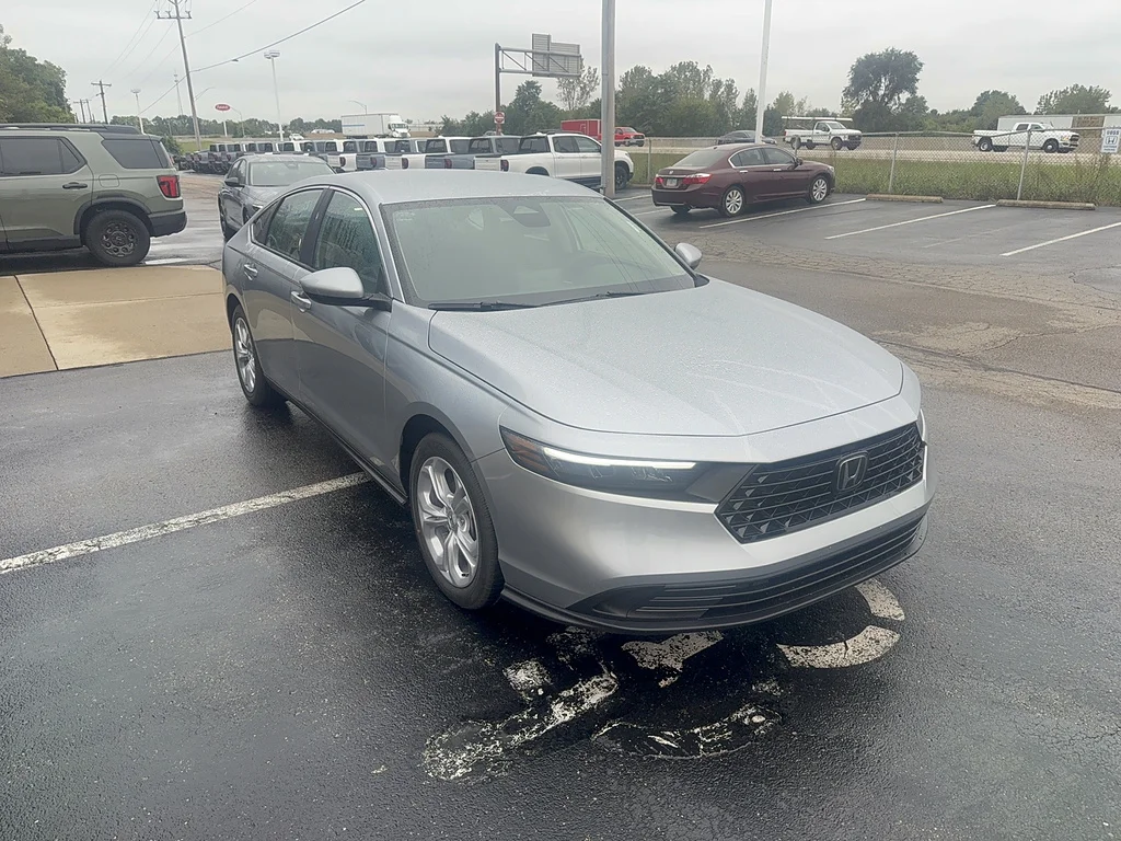 2026 Honda Accord Sedan LX, photo 2 of 12