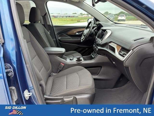 Used 2019 Blue Emerald Metallic GMC SLE image 13