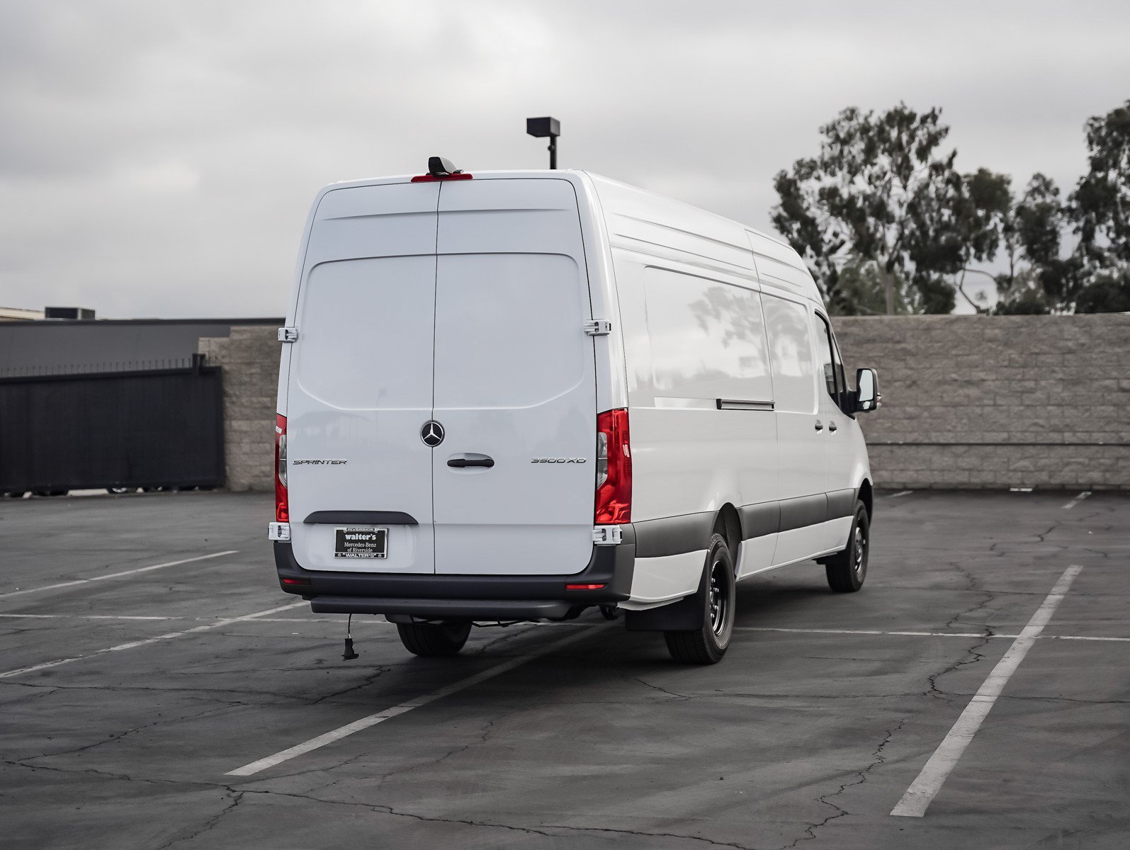 New 2026 Arctic White Mercedes-Benz 3500XD High Roof I4 Diesel HO 170 Extended RWD image 6