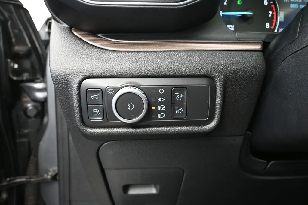 Certified Used 2022 Gray Ford Limited image 25