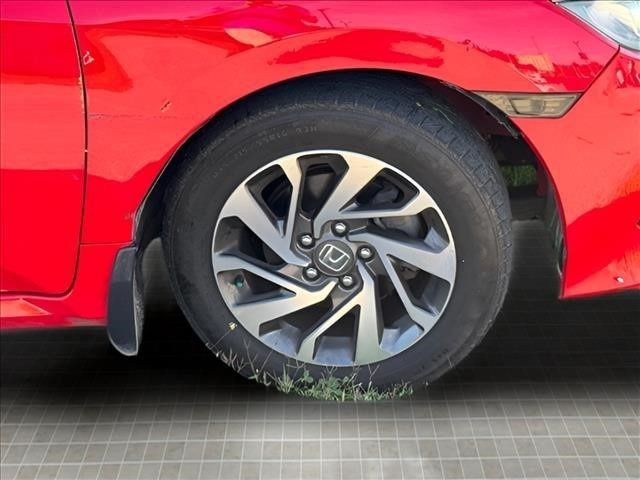 Used 2018 Red Honda EX image 11