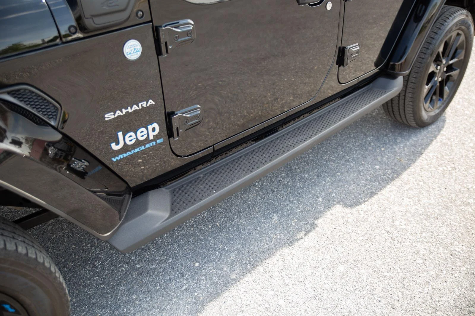 2023 Jeep Wrangler 4xe Sahara 4XE - Photo 10