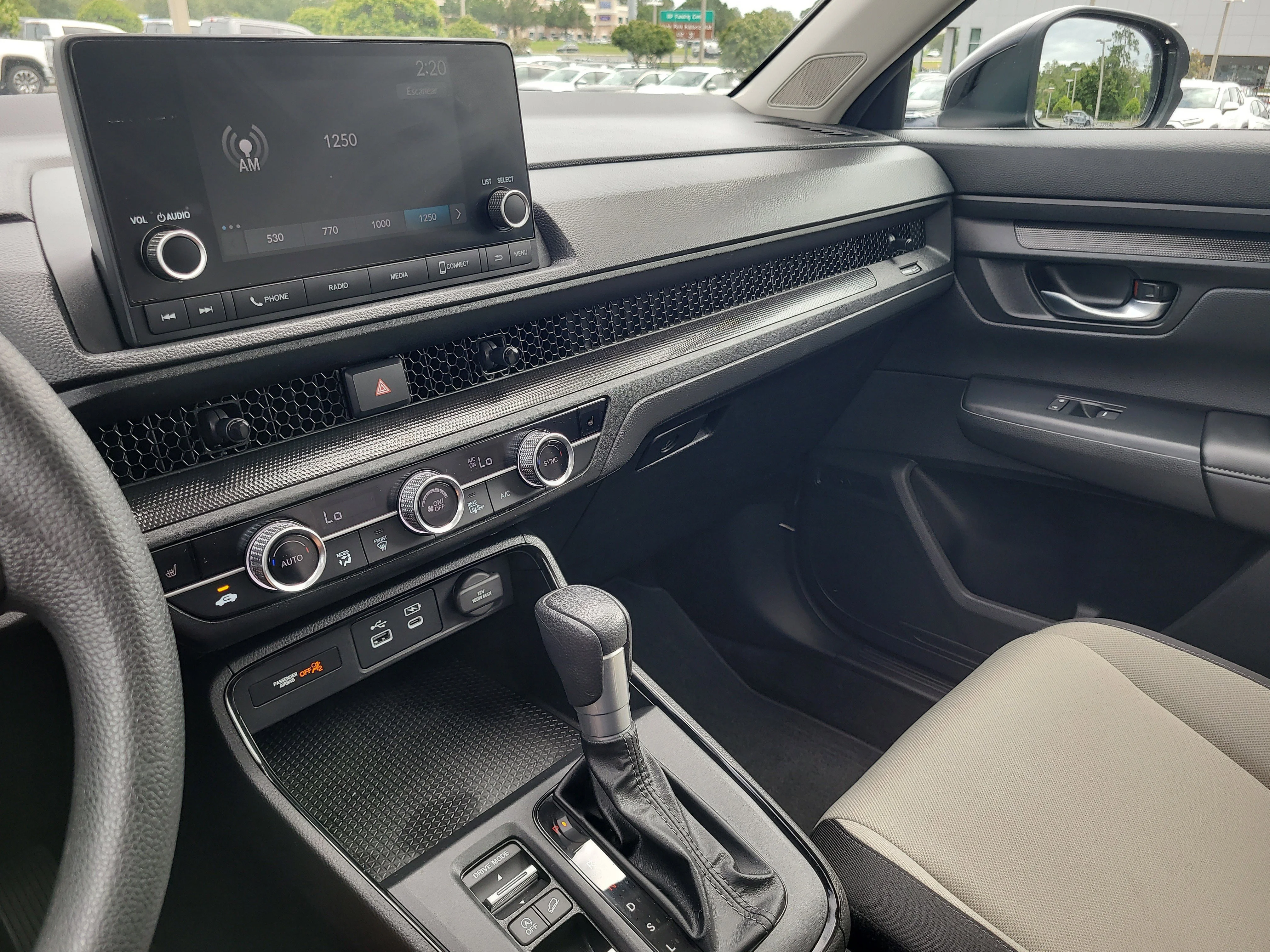 Used 2025 Sparkle Silver Honda EX image 22