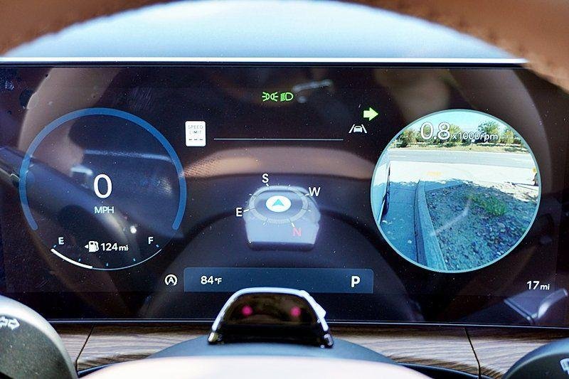 2025 Hyundai Santa Fe Limited - Photo 42