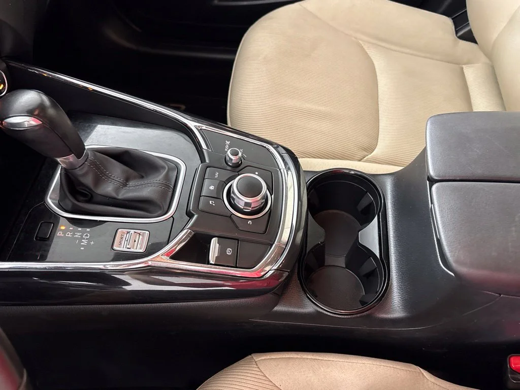 Used 2018 Silver Mazda Sport image 31