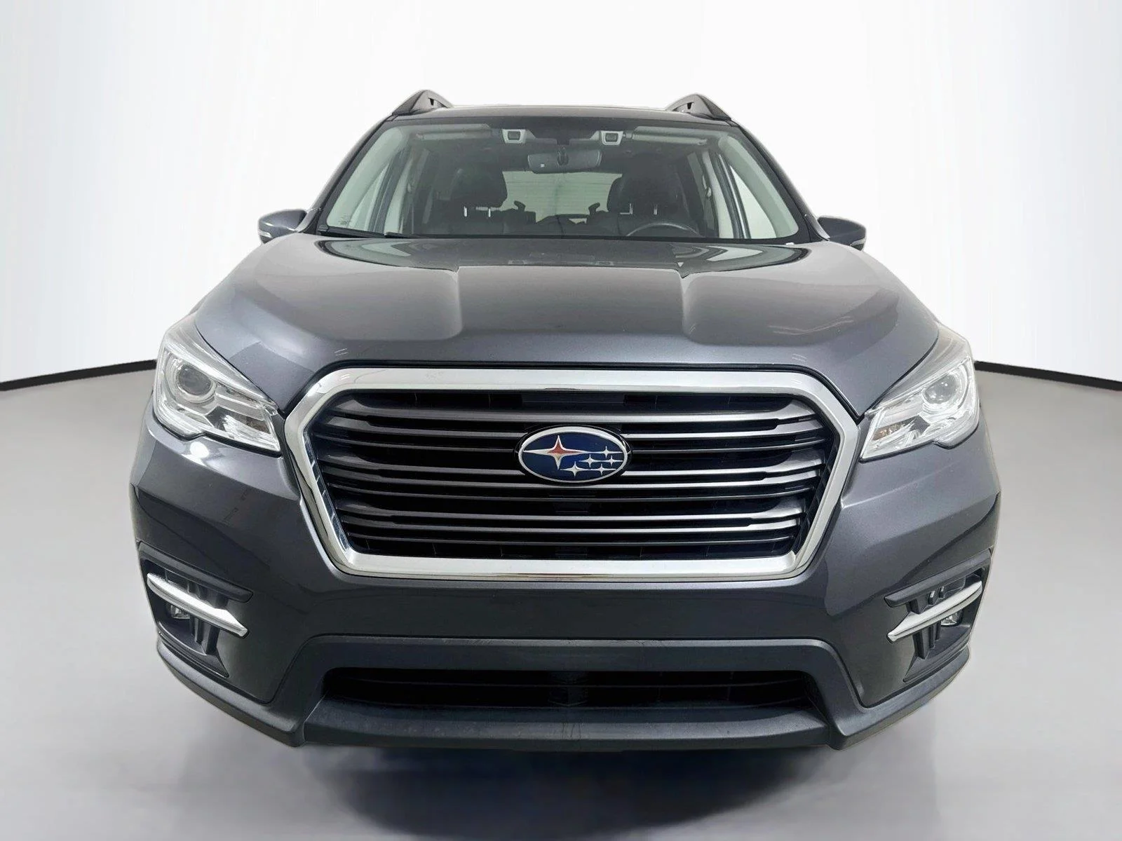 Used 2022 Magnetite Gray Metallic Subaru Limited image 4