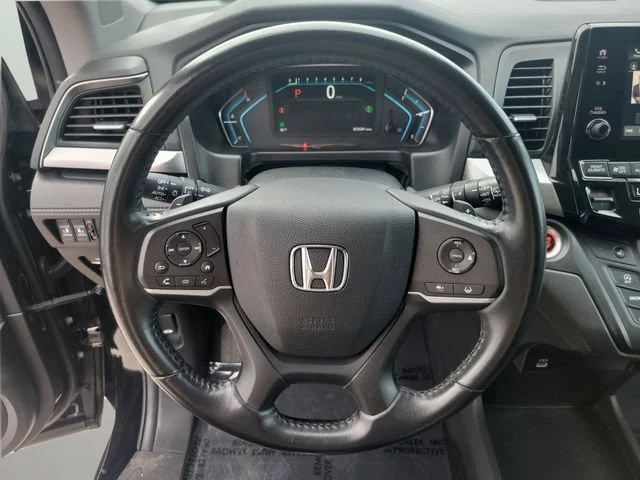 Used 2024 Black Honda EX-L image 19