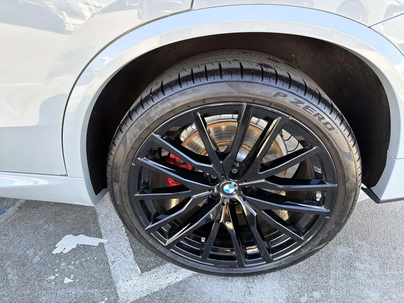Used 2025 Brooklyn Grey Metallic BMW M60i Sports Activity Vehicle image 5