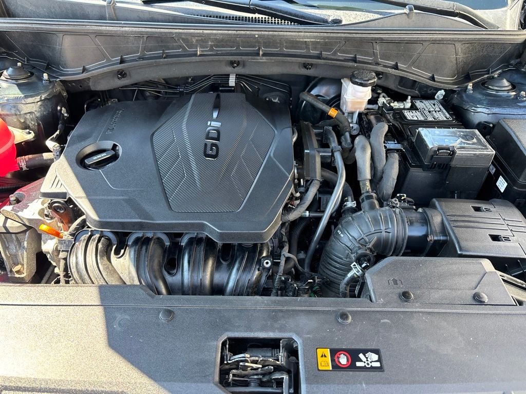 Used 2022 Black Hyundai SEL image 12