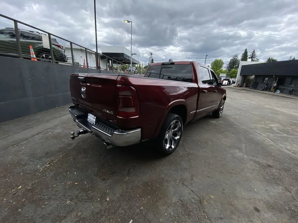 Used 2022 Delmonico Red Pearlcoat Ram Limited image 6