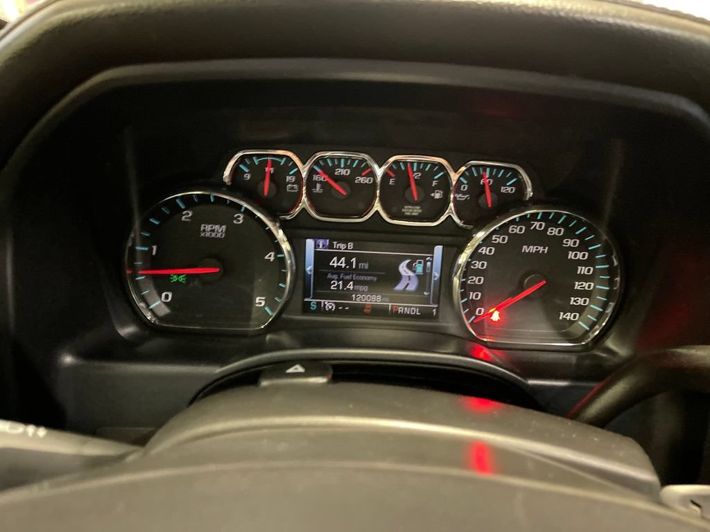 Used 2017 PEPPERDUST METALLIC Chevrolet High Country image 21