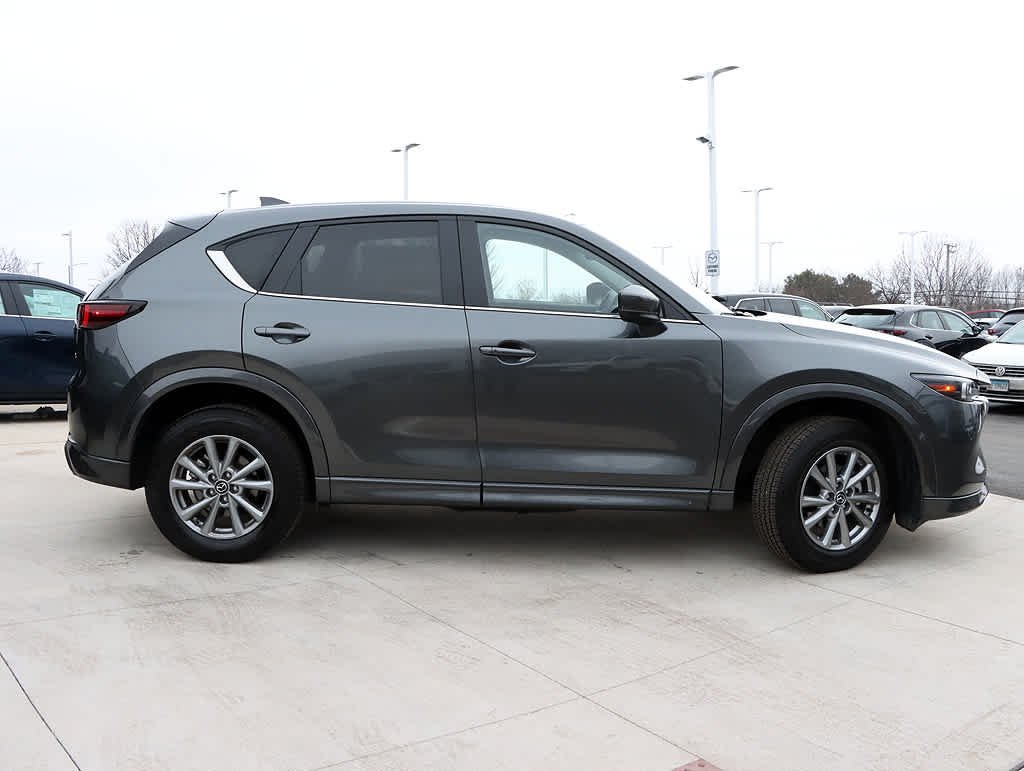 2025 Mazda CX-5 S Preferred package - Photo 5