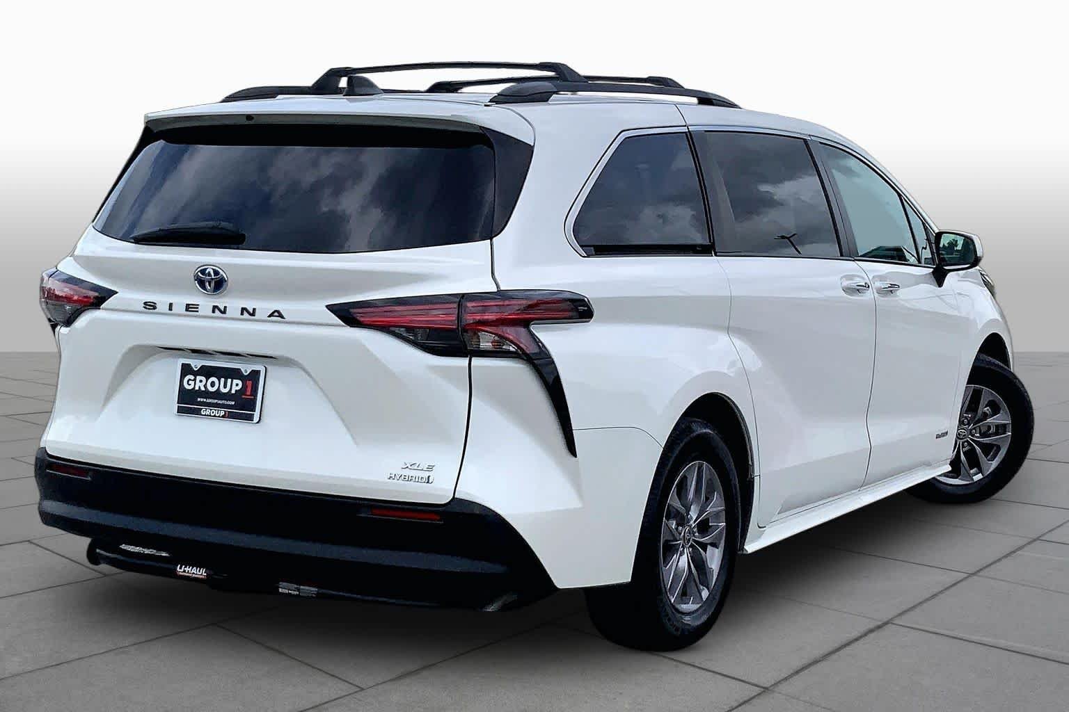 Used 2021 Blizzard Pearl Toyota XLE image 13