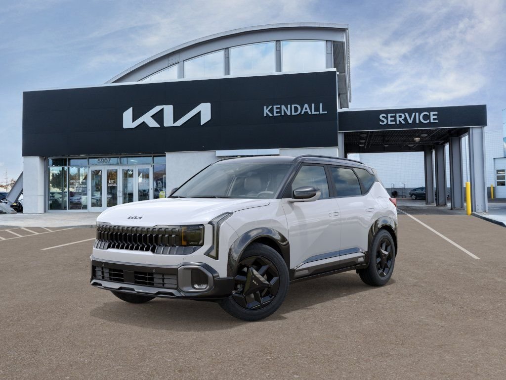 New 2027 White Kia X-Line S image 1
