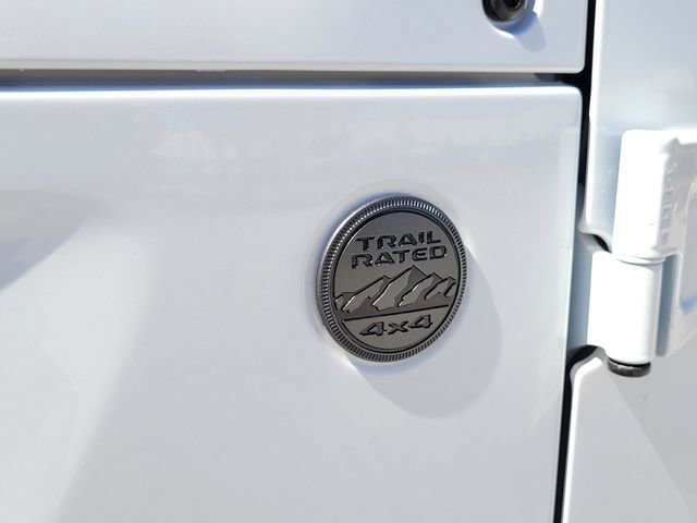 2025 Jeep Wrangler 4-Door Sahara - Photo 11