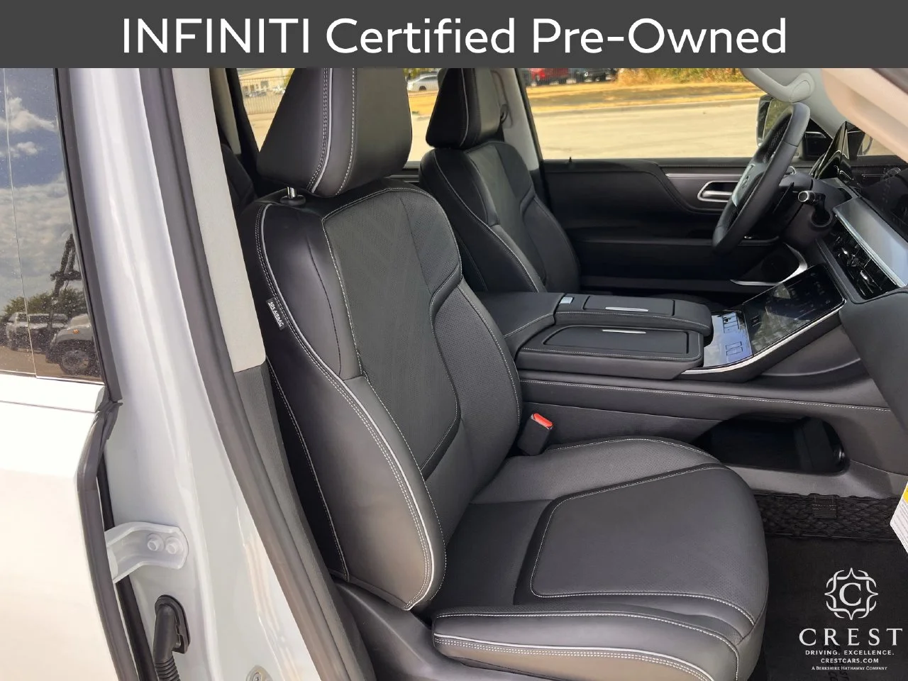 Certified Used 2026 Radiant White INFINITI LUXE image 27