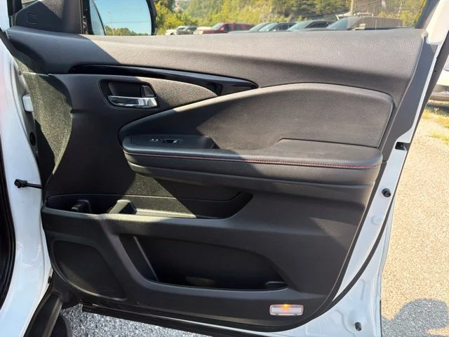 Used 2022 White Honda Black Edition image 27
