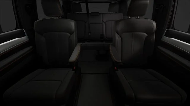 New 2026 Bright White Clear-Coat Exterior Paint Jeep  image 15