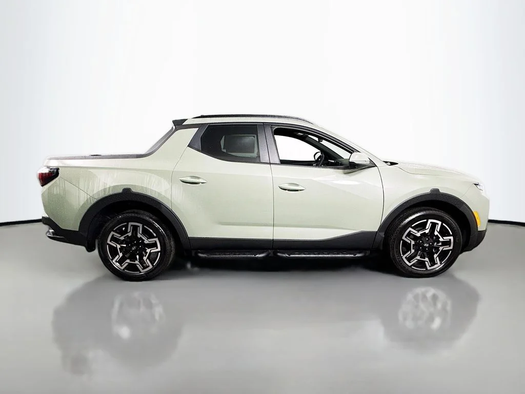 2025 Hyundai Santa Cruz Limited - Photo 8