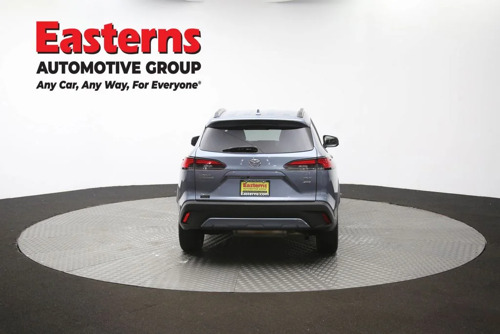 Used 2022 Gray Toyota XLE image 37