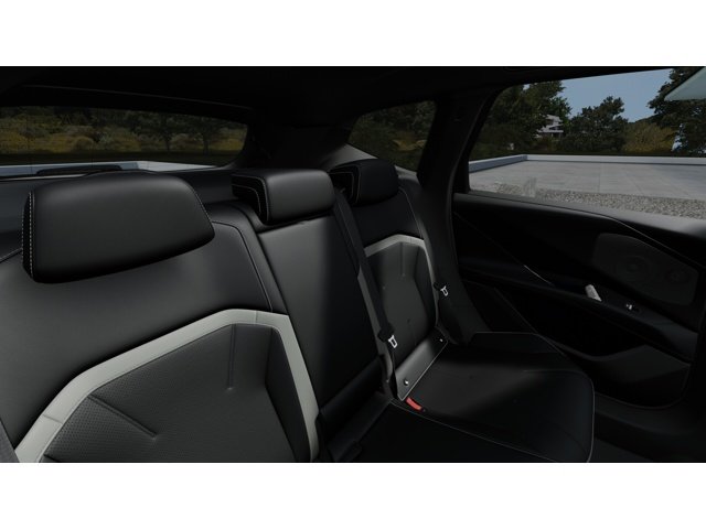 New 2027 0475 Black Sapphire Metallic BMW 50 xDrive image 12