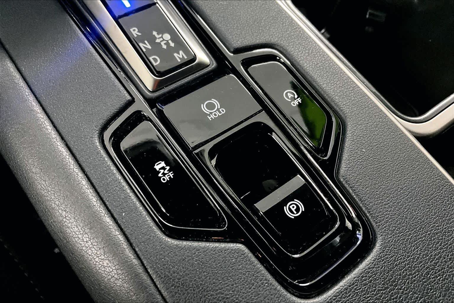 Certified Used 2024 Wind Chill Pearl Lexus Premium image 33
